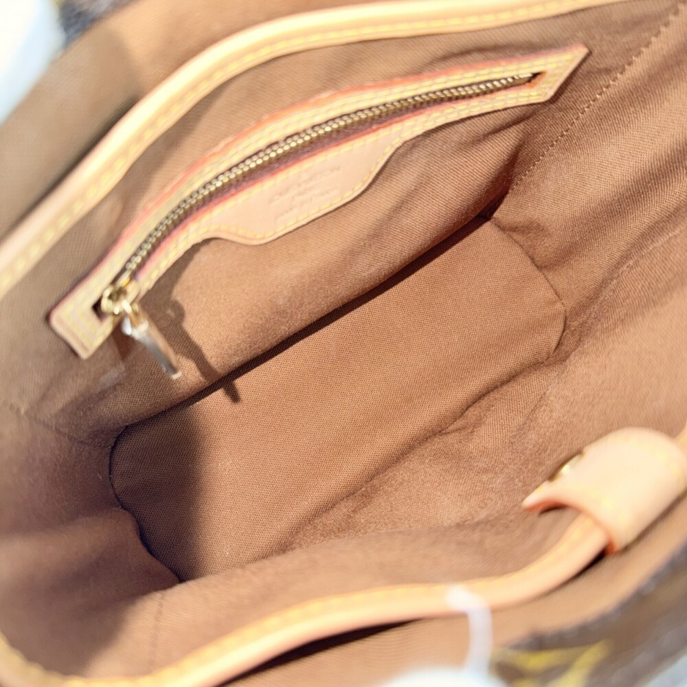LOUIS VUITTON Authentic Brown Monogram Canvas Bag - Picture 4 of 8